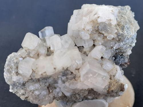 Calcite<br />Valle Kauner (Kaunertal), Kauns, Distrito Landeck, Tirol Norte, Tirol, Austria<br />6 x 4 cm<br /> (Author: Volkmar Stingl)