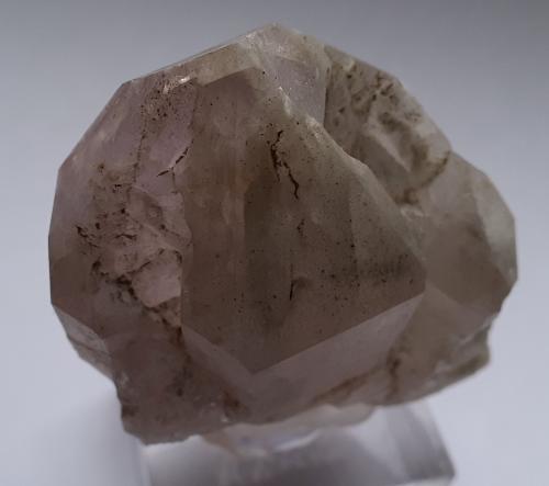 Quartz (variety amethyst)<br />Floitengrund, Valle Ziller (Zillertal), Tirol Norte, Tirol, Austria<br />5,5 x 4,5 x 2,5 cm<br /> (Author: Volkmar Stingl)