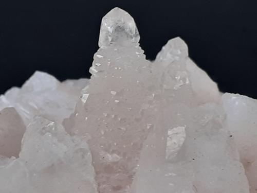 Calcite (variety Mn-bearing)<br />Túnel norte Wuyi (obras), Wuyishan, Prefectura Nanping, Provincia Fujian, China<br />6,5 x 5 cm<br /> (Author: Volkmar Stingl)