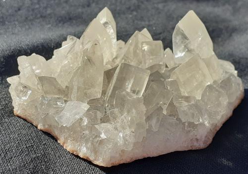 Baryte<br />Distrito Jinkouhe, Prefectura Leshan, Provincia Sichuan, China<br />6,5 x 4 cm<br /> (Author: Volkmar Stingl)