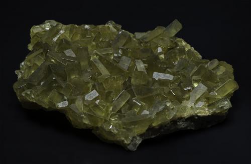 Baryte<br />Saint-Laurent-du-Pape, La Voulte-sur-Rhône, Tournon-sur-Rhône, Ardèche, Auvergne-Rhône-Alpes, Francia<br />75 x 55 x 12 mm<br /> (Author: Rob Schnerr)