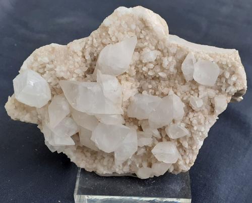 Calcite<br />Imèr, Primiero, Provincia Trento, Trentino-Alto Adige (Trentino-Südtirol), Italia<br />10 x 7 cm<br /> (Author: Volkmar Stingl)