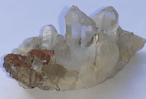 Quartz, limonit after Pyrite<br />Samnaun, Valle Müstair, Valle Engadin, Grisones (Grischun; Graubünden), Suiza<br />5,5 x 3 cm<br /> (Author: Volkmar Stingl)