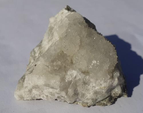 Quartz, Pyrite<br />Túnel Chongxiu (obras), Wuyishan, Prefectura Nanping, Provincia Fujian, China<br />4 x 4 cm<br /> (Author: Volkmar Stingl)