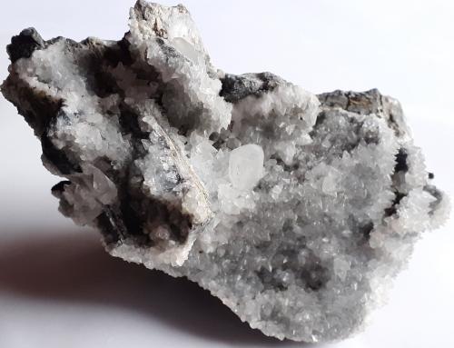 Calcite<br />Stilfserjoch, Provincia autónoma Tirol del Sur, Trentino-Alto Adige (Trentino-Südtirol), Italia<br />12 x 8 cm<br /> (Author: Volkmar Stingl)