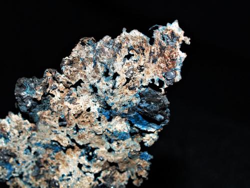 Silver with Bornite<br />Mina Coleman, Levack, Distrito Sudbury, Ontario, Canadá<br />4.8 x 3.5 x 1 cm<br /> (Author: Joseph DOliveira)