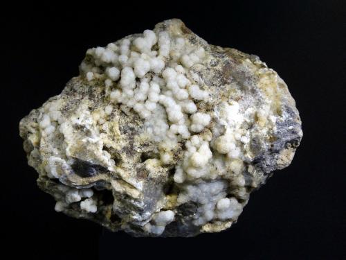 Clinoptilolita, Cuarzo (variedad calcedonia)<br />Volcán Cabezo Negro de Zeneta, Murcia, Comarca Huerta de Murcia, Región de Murcia (Murcia), España<br />8 x 6 cm.<br /> (Autor: Antonio P. López)