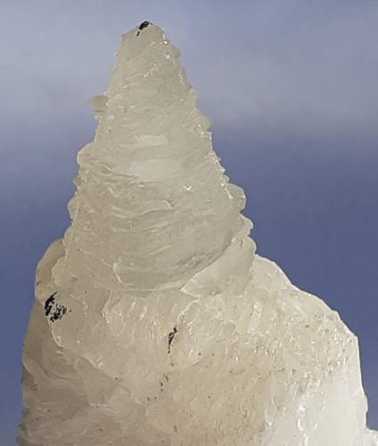 Calcite, Pyrite<br />Túnel norte Wuyi (obras), Wuyishan, Prefectura Nanping, Provincia Fujian, China<br />5 x 2,5 cm<br /> (Author: Volkmar Stingl)