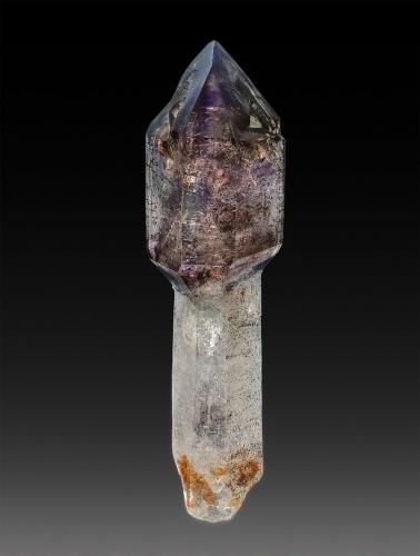 Quartz<br />Mina Chibuku, Valle Zambezi, Mashonalandia Occidental, Zimbabwe<br />9.9 x 2.5 cm<br /> (Author: am mizunaka)