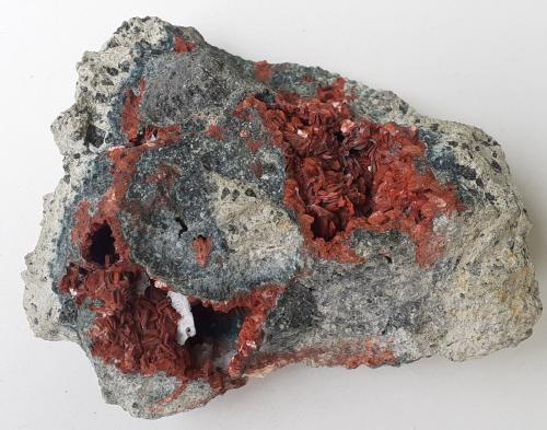 Heulandite<br />Drio le Pale, Buffaure, Moena, Provincia Trento, Trentino-Alto Adige (Trentino-Südtirol), Italia<br />10 x 8 cm<br /> (Author: Volkmar Stingl)