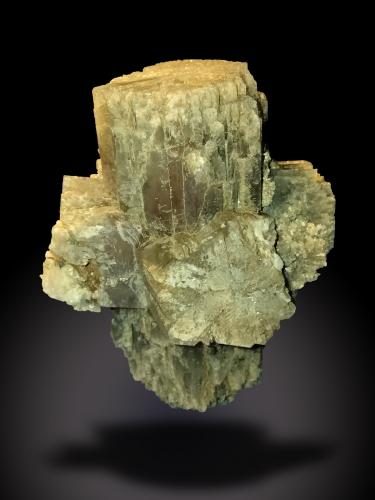 Aragonite<br />Afloramiento del Keuper, Rambla de la Tenazga, Camporrobles, Comarca Requena-Utiel, Valencia / València, Comunidad Valenciana / Comunitat Valenciana, España<br />48 mm x 57 mm x 43 mm<br /> (Author: Firmo Espinar)