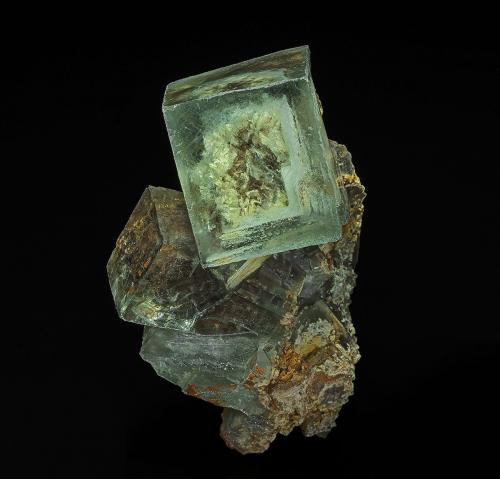 Fluorite<br />Mina Yaogangxian, Yizhang, Prefectura Chenzhou, Provincia Hunan, China<br />6.2 x 4.3 cm<br /> (Author: am mizunaka)