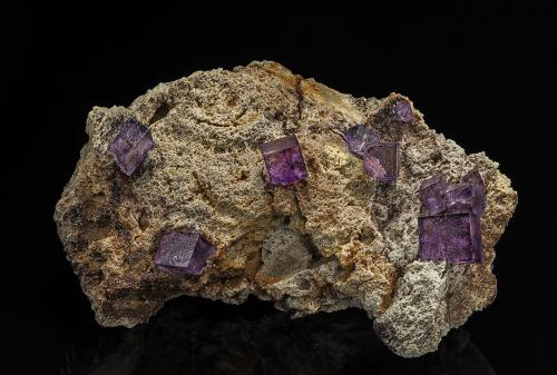 Fluorite<br />Mapimí, Municipio Mapimí, Durango, México<br />11.5 x 7.3 cm<br /> (Author: am mizunaka)