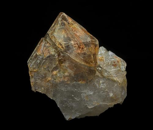 Quartz<br />Hiddenite, Condado Alexander, North Carolina, USA<br />12.0 x 14.0 cm<br /> (Author: am mizunaka)