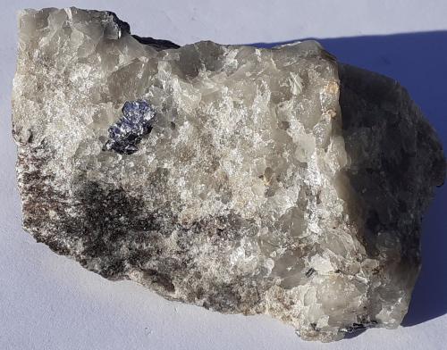 Molybdenite<br />Krupka, Montes Krusné Hory, Región Ústí, Bohemia, República Checa<br />8,5 x 5 cm<br /> (Author: Volkmar Stingl)