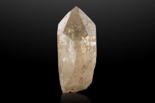 Armenita<br />Alpe Wasen, Valle Ganter, Zona paso Simplon, Brig, Wallis (Valais), Suiza<br />1.5 x 1.5 x 2.5 cm / cristal principal: 2.1 cm<br /> (Autor: Museo MIM)