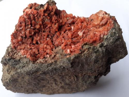 Heulandite<br />Drio le Pale, Buffaure, Moena, Provincia Trento, Trentino-Alto Adige (Trentino-Südtirol), Italia<br />8 x 6 cm<br /> (Author: Volkmar Stingl)