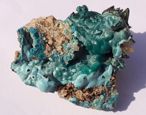 Malachite, Chrysocolla, Calcite<br />Falkenstein, Schwaz, Zona Brixlegg-Schwaz, Distrito Schwaz, Valle Inn, Tirol Norte, Tirol, Austria<br />6 x 5 cm<br /> (Author: Volkmar Stingl)