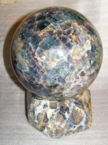 Handmade Fluorite sphere, diameter 150mm (Author: farmukanx)