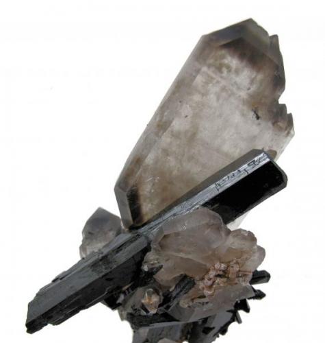 Aegirina, cuarzo, zircón, feldespato
Mount Malosa, Zomba District, Malawi
107 mm x 102 mm x 57 mm (Autor: Carles Millan)