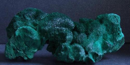 Malachite
Star of the Congo mine, Democratic Republic of Congo.
8 cm long (Author: nurbo)