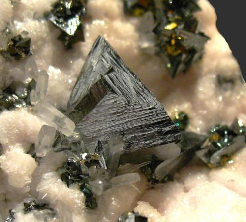 Tetrahedrite
Boldut mine, Cavnic, Rumanía
Cristal 10 mm. arista.
Col. Joan Rosell (Autor: Joan Rosell)