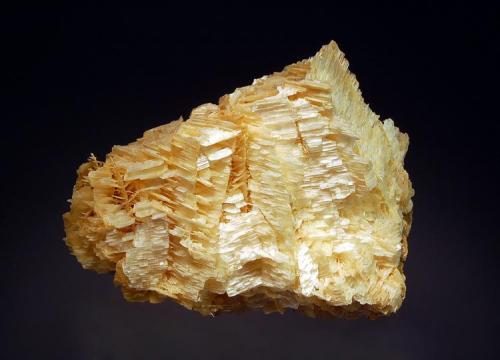 Cerussite
Wheatley Mines, Phoenixville, Chester Co., Pennsylvania
6.2 x 9.0 cm. (Author: crosstimber)