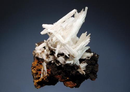 Cerussite
Black Cloud Mine, Leadville, Lake Co., Colorado
4.5 x 4.7 cm.
Mined from Orebody #3 in 1980. (Author: crosstimber)