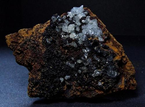 Hemimorphite.
Precaución Mine, Cabezo de San Ginés, Cartagena, Murcia, Spain.
45 x 45 mm (Author: nurbo)