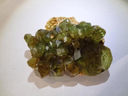 Andradite garnet (demantoid)
Ambato, Madagascar
4 cm x 2,5 cm (Author: Renan)