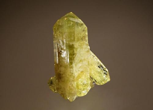 Brazilianite
Lavra do João Lopes , Linopolis, Minas Gerais, Brazil
3.6 x 5.0 cm.
Sharp, lemon-yellow, doubly-terminated, crystals with a glassy luster.  Mined in 9/2007. Thanks Jordi. (Author: crosstimber)