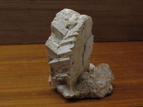 Microcline
Isle of Arran, Scotland, UK
50mm x 21mm x 18mm crystal
Same specimen as above (Author: Mike Wood)