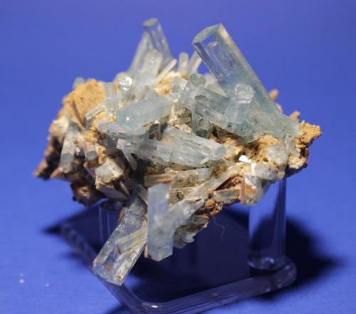 Beryl (var Aquamarine)
Erongo Mountains, Erongo Region, Namibia
6 x 5.5 cm (Author: Don Lum)