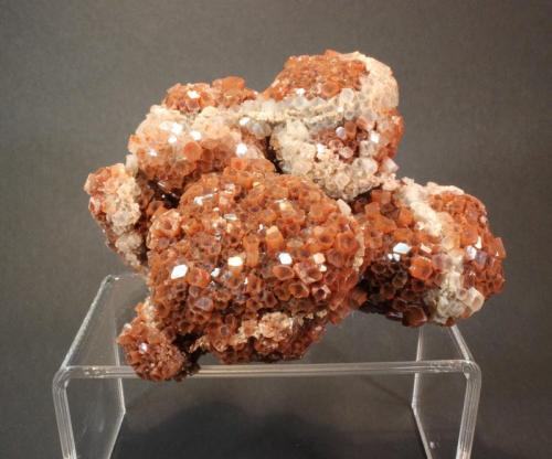 Aragonite
Tazouta, Sefrou, Sefrou Province, Fes-Boulemane Region, Morocco
10.0 x 9.2 x 5.3 cm (Author: Don Lum)