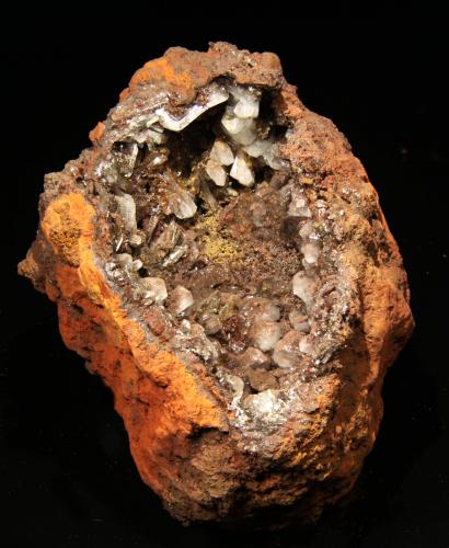 Hemimorfita
Mina Precaución, Cabezo de San Ginés, Estrecho de San Ginés, Sierra Minera de Cartagena-La Unión, Cartagena, Murcia, España
10x6cm, cristales hasta 1.5cm (Autor: Raul Vancouver)