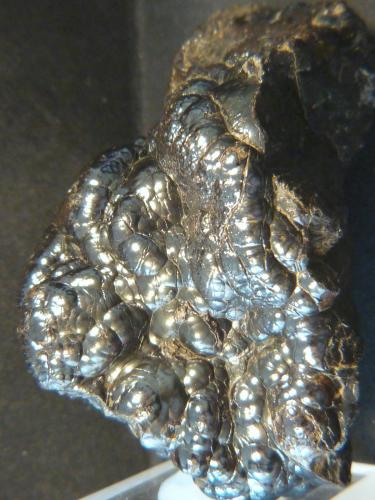 Hematites
Erfoud, Er Rachidia, Marruecos
7 x 5 x 9 cm.
Hematites botroidal (Autor: Felipe Abolafia)