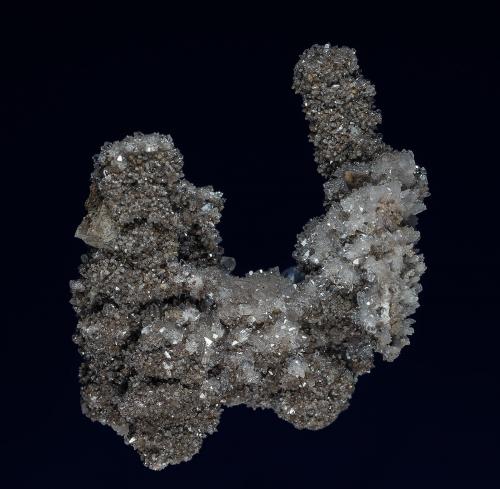 Quartz, Calcite
Roncari Quarry, East Granby, Hartford Co., Connecticut, USA
5.2 x 4.7 cm (Author: am mizunaka)