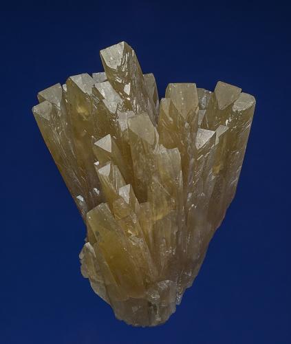 Barite
Maine Mine, Cordesse, Lucenay-l’Evêque, Saône-et-Loire, Burgundy, France
6.3 x 8.0 cm (Author: am mizunaka)