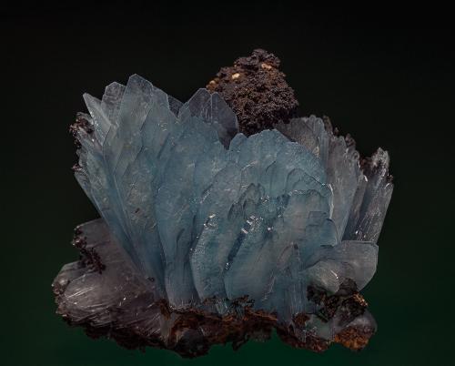 Barite
Jebel Ouichane, Beni Bou Ifrour, Nador, Nador Province, Oriental Region, Morocco
7.8 x 7.0 cm (Author: am mizunaka)