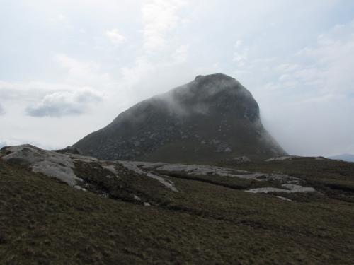 Ben Loyal, Sutherland, Scotland
Higher up the mountain and the sun was trying to come out. Unfortunately the mist won and visibility was much impaired, which makes it difficult to explore very steep ground. (Author: Mike Wood)