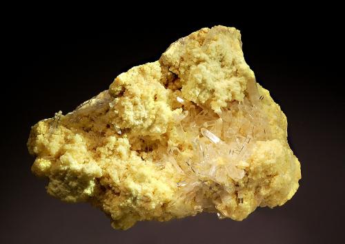 Celestine on sulfur<br />Mina Machów, Tarnobrzeg, Voivodato Subcarpacia, Polonia<br />7.0 x 9.3 cm<br /> (Author: crosstimber)