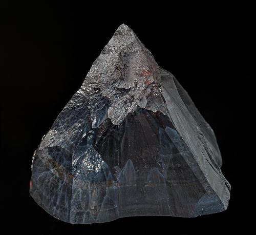 Quartz, Hematite, Calcite<br />Frizington, West Cumberland Iron Field, (antes Cumberland), Cumbria, Inglaterra / Reino Unido<br />6.9 x 6.2 cm<br /> (Author: am mizunaka)