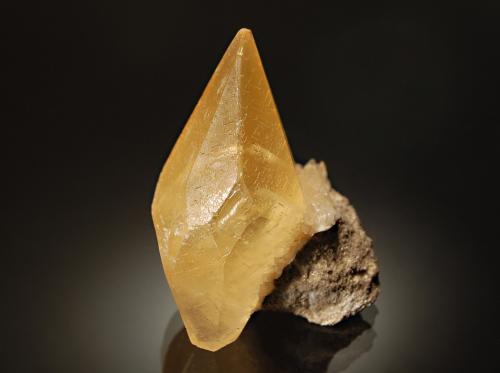 Calcite<br />Red Cliff Camp, Gallatin County, Montana, USA<br />4.3 x 5.5 cm<br /> (Author: crosstimber)