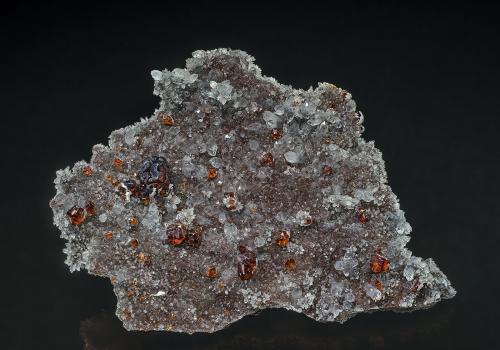 Sphalerite, Quartz<br />Mina Rucheng, Caojia, Nuanshui, Rucheng, Prefectura Chenzhou, Provincia Hunan, China<br />10.6 x 8.0 cm<br /> (Author: am mizunaka)