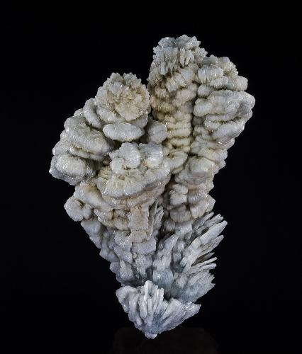 Barite<br />Corte de carreteras Rock Island Road, Gouverneur, Condado St. Lawrence, New York, USA<br />4.9 x 3.5 cm<br /> (Author: am mizunaka)