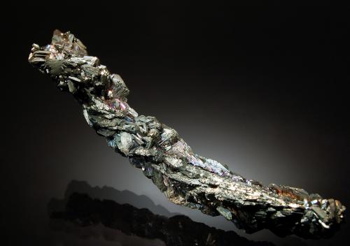 Marcasite<br />Mina Bou Nahas, zona minera Oumjrane, Comunidad Alnif, Provincia Tinghir, Región Drâa-Tafilalet, Marruecos<br />1.5 x 10.5 cm<br /> (Author: crosstimber)