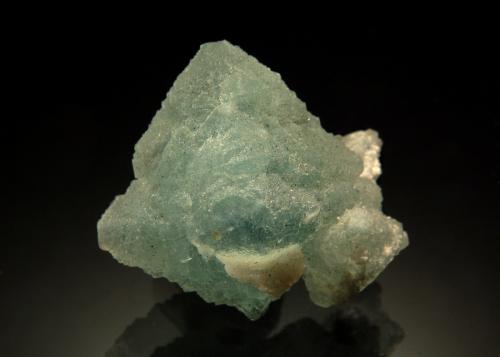 Fluorite<br />Mina Homestake-Jack Pot, Black Mountains, Distrito Oatman-Distrito San Francisco, Condado Mohave, Arizona, USA<br />3.2 cm<br /> (Author: crosstimber)