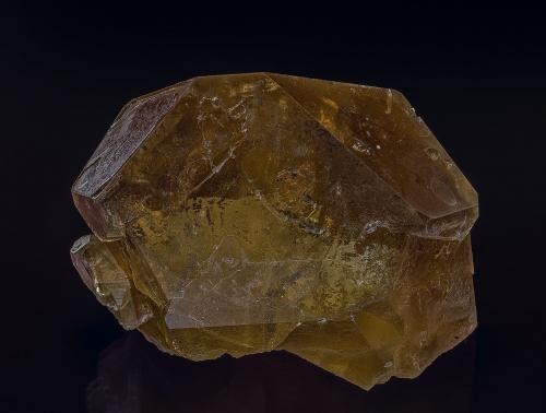 Barite<br />Côte d'Abot, Saint-Saturnin, Saint-Amant-Tallende, Departamento Puy-de-Dôme, Auvergne-Rhône-Alpes, Francia<br />7.1 x 5.9 cm<br /> (Author: am mizunaka)