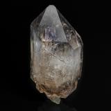 Quartz (variety smoky quartz), Quartz (variety amethyst)Crystal Park, Montañas Pioneer, Elkhorn Hot Springs, Condado Beaverhead, Montana, USA7.6 x 3.9 cm (Author: am mizunaka)