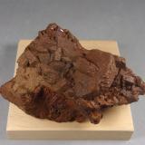 limonita pseudomorfica<br />Minas de hierro de Ojos Negros, Ojos Negros, Comarca Jiloca, Teruel, Aragón, España<br />9,5 x 5,7 x 4,4 cm. 132,6 g.<br /> (Autor: J. G. Alcolea)